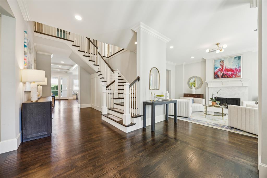 Country Club Estates - Residential