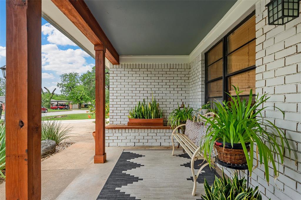 1307 Melrose Drive