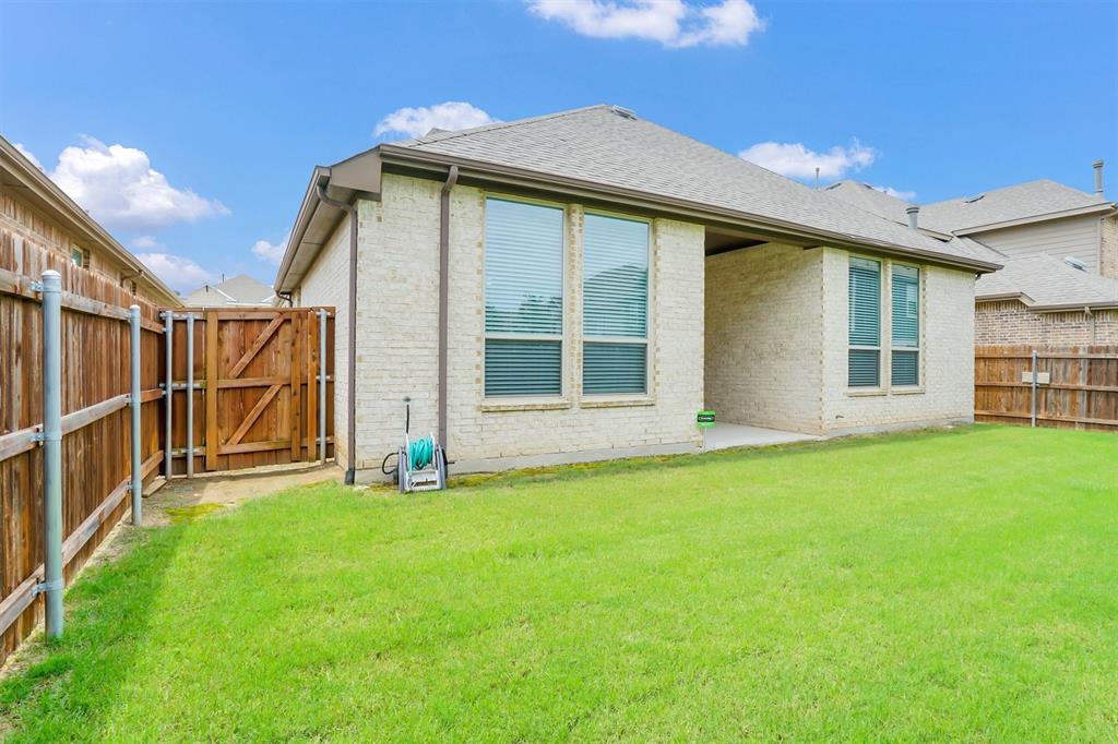 6108 Strada Cove
