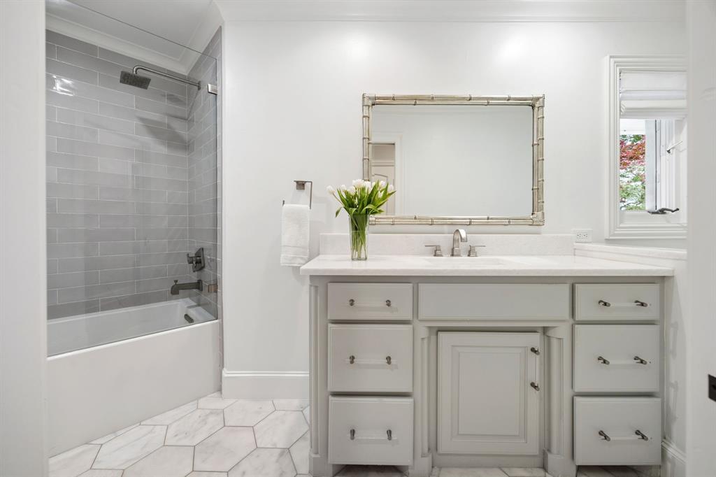 Roxbury Grove Add - Residential