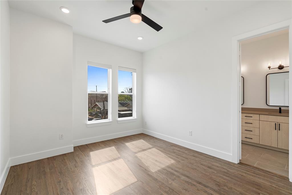 ROSELAND PATIOS CONDOS - Residential