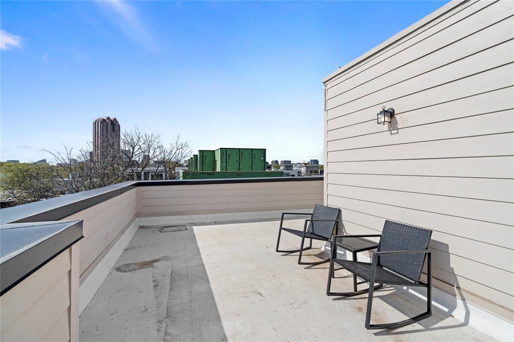 ROSELAND PATIOS CONDOS - Residential