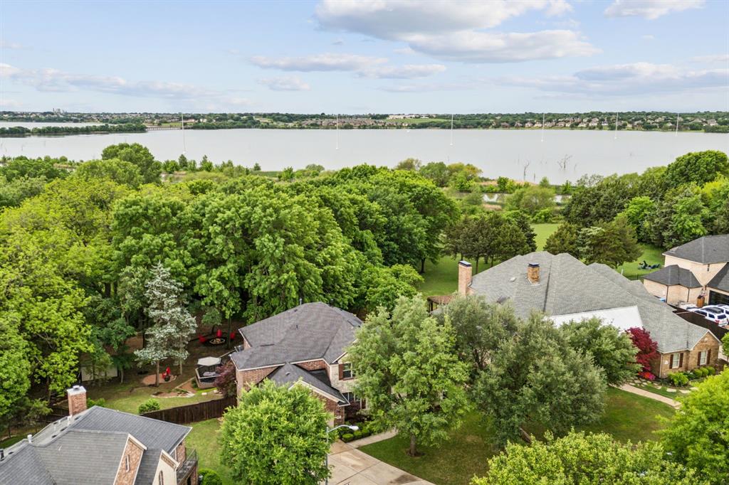 Winners Circle - Residential