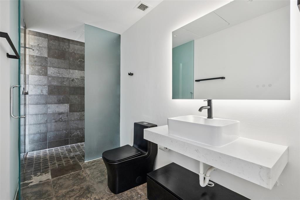 Residences - Residential