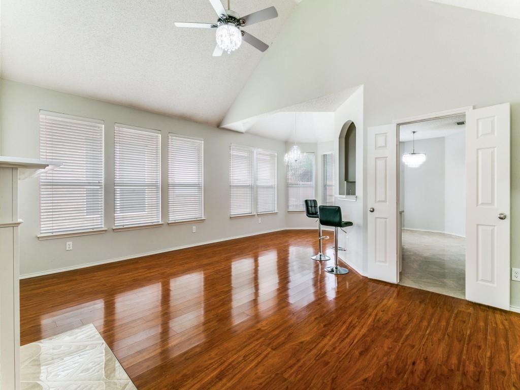 2225 Starleaf Place