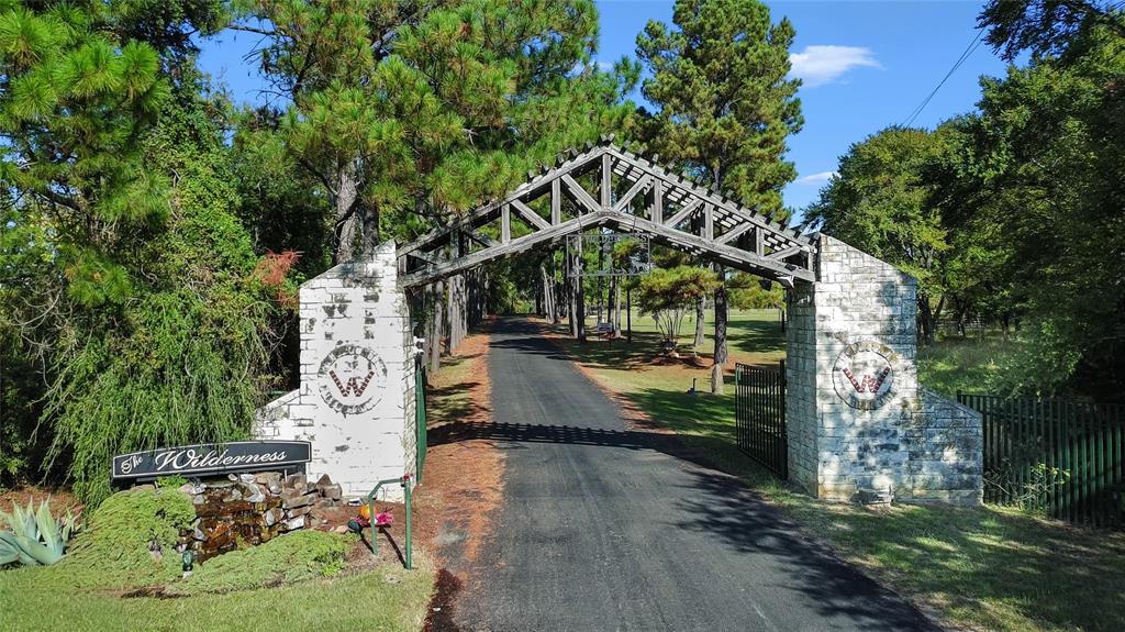 Wilderness Ph IV - Land