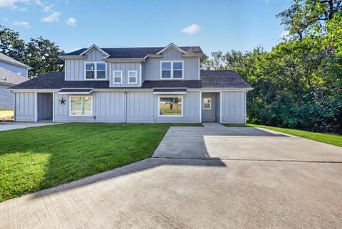 Photo of 990 W 6th Avenue #992, Denison, TX 75021 (MLS # 21363275)