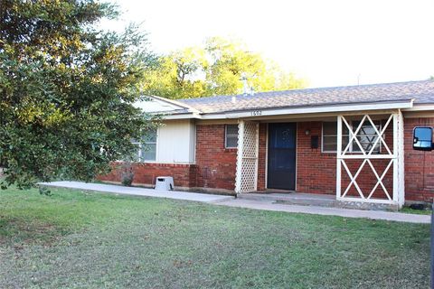 A home in Sweetwater