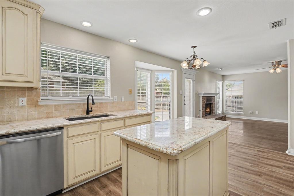 5400 Crater Lake Drive