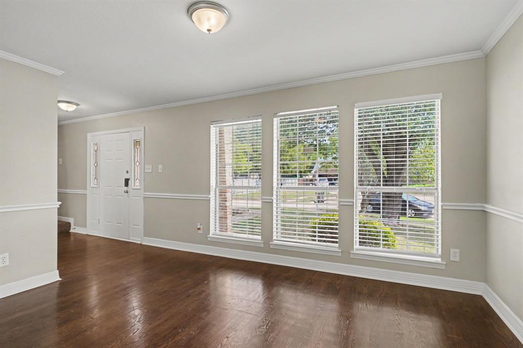 5400 Crater Lake Drive