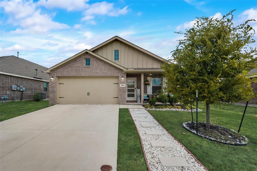 Avery Pointe Ph 4 - Residential Lease