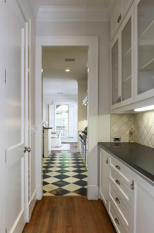 Mount Vernon 01 & 03 - Residential