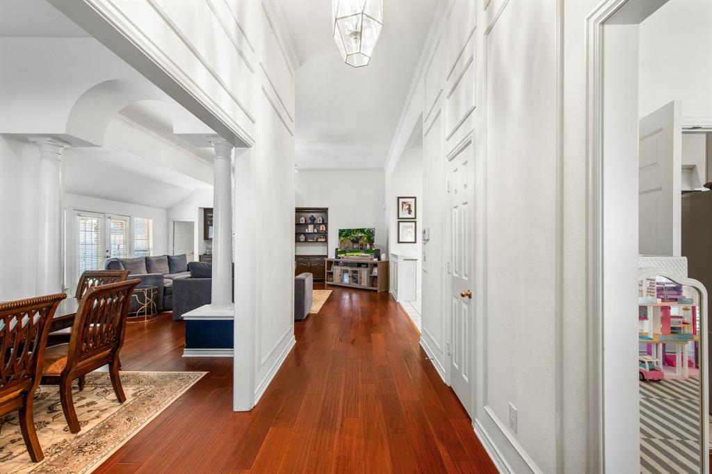 1708 Greenway Drive