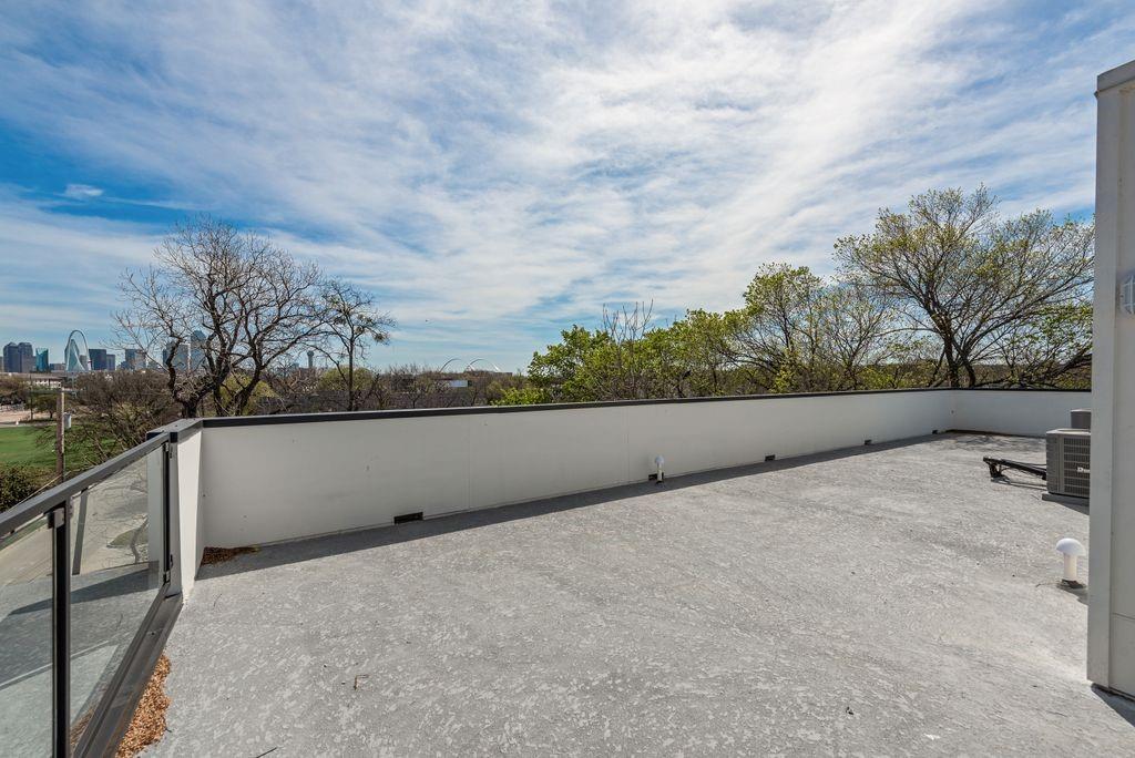 Z E COOMBS WEST END - Residential