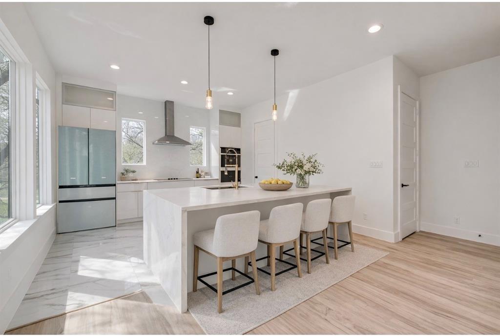 Z E COOMBS WEST END - Residential