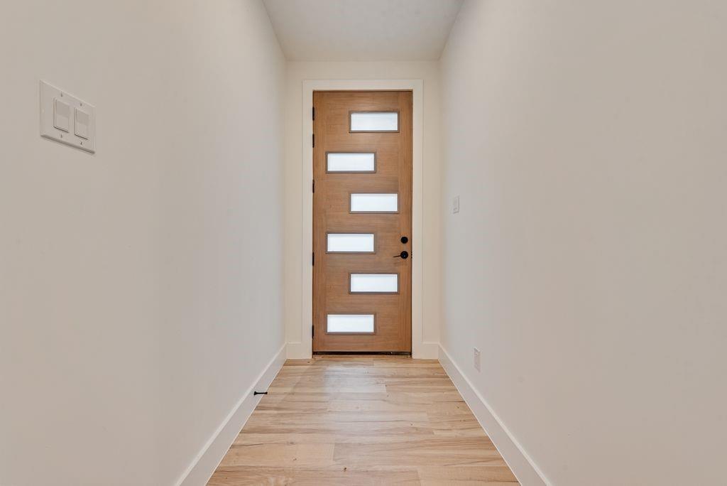 Z E COOMBS WEST END - Residential