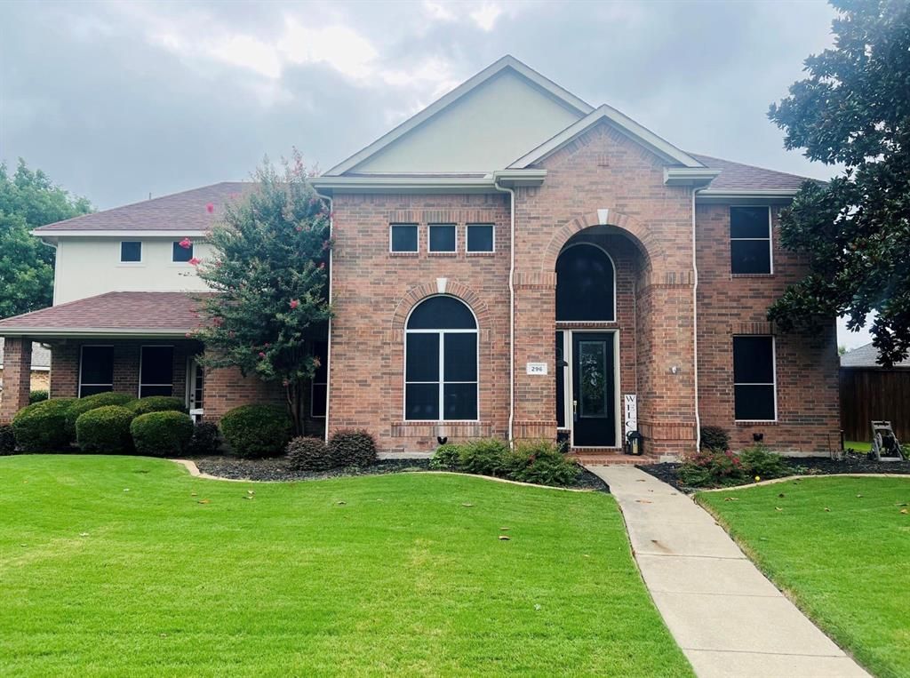 Photo of 296 Ashwood Lane, Sunnyvale, TX 75182 (MLS # 21231040)