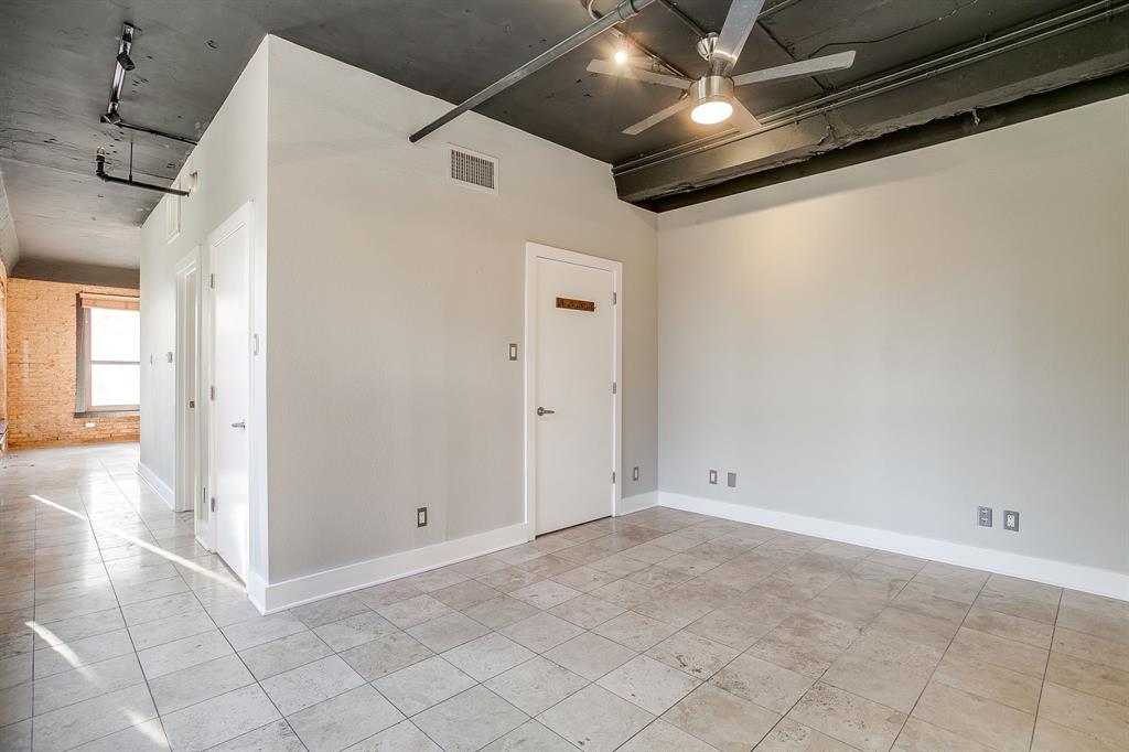 Houston Place Lofts Condo - Residential Lease