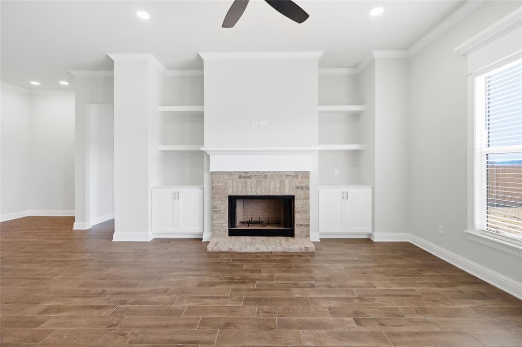 Edgewater Pass - Residential