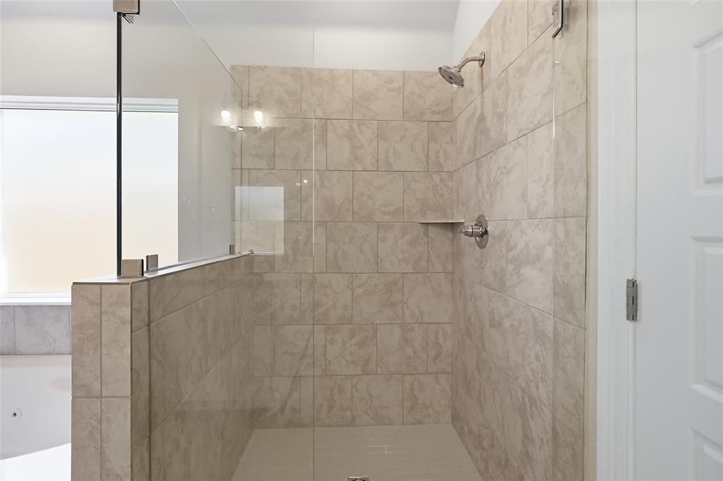 Edgewater Pass - Residential