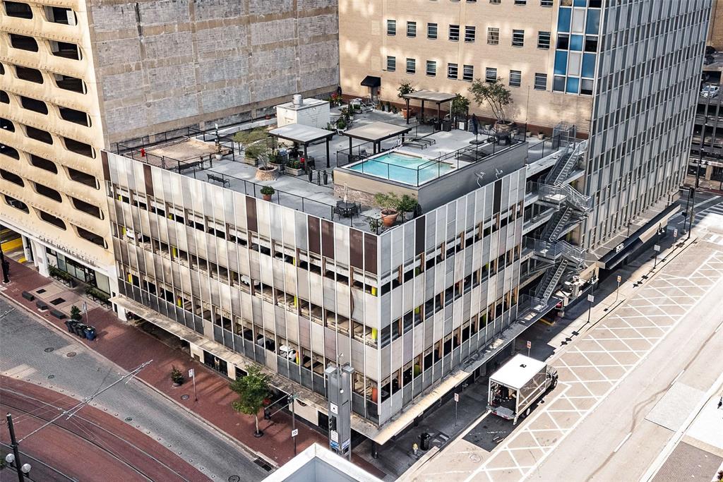 1505 Elm Street Condos - Residential