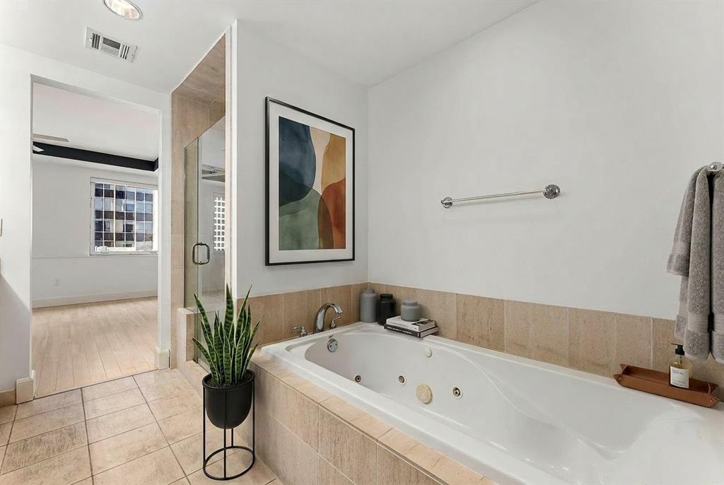 1505 Elm Street Condos - Residential