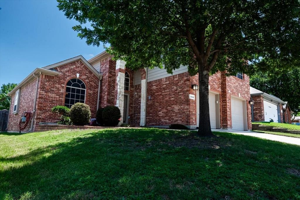4916 Sailwind Drive