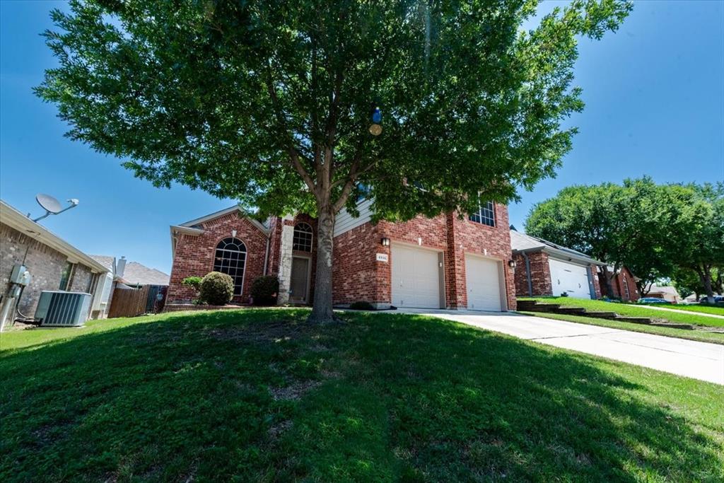 4916 Sailwind Drive