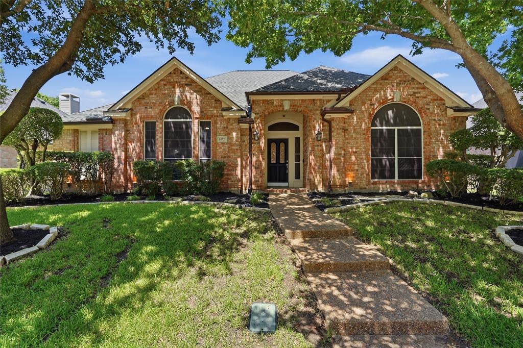 1432 Lone Star Court