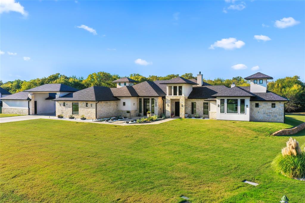 1889 Creekview Court