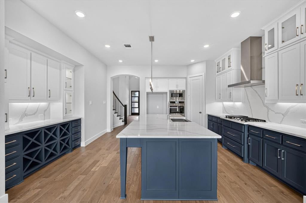 3201 Midnight Dream Court