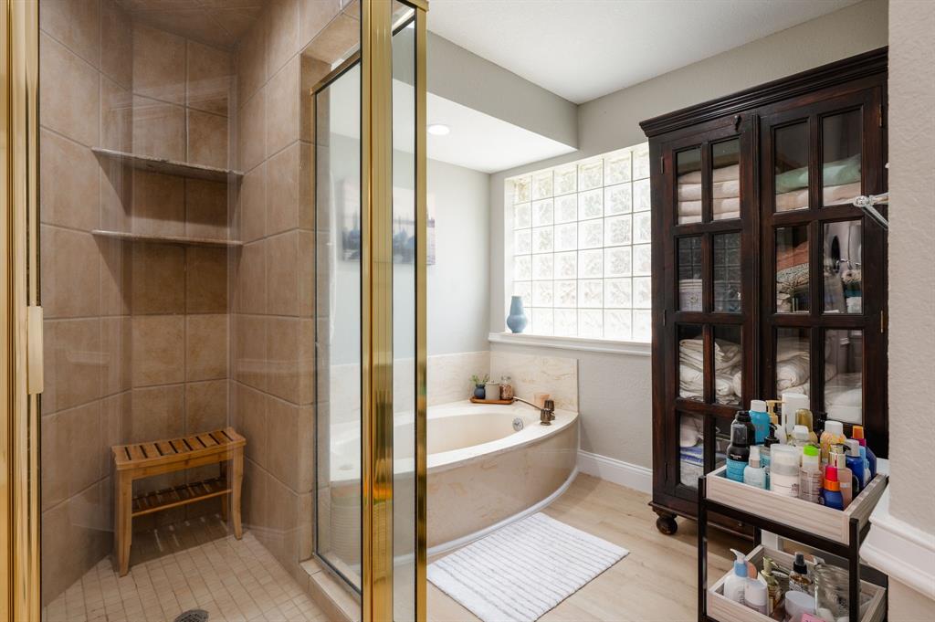 Oakcreek Estates - Residential