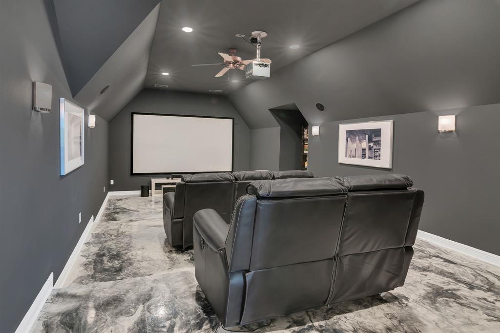 Estancia - Residential