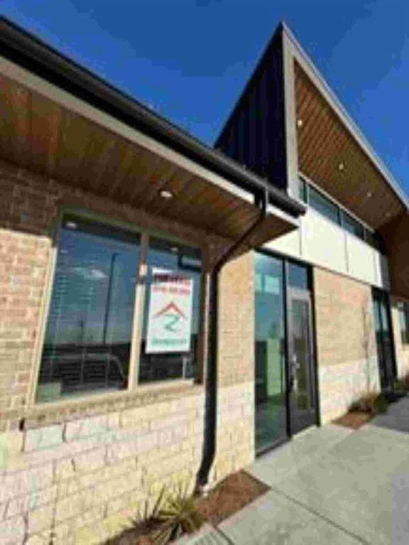 1400 N COIT Road 1705