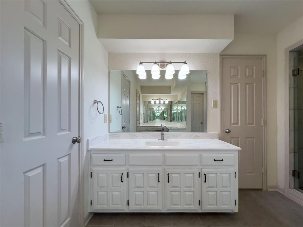 Country Club - Residential