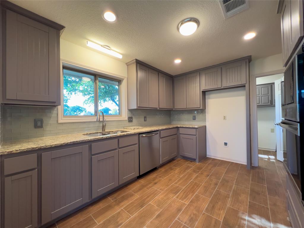 Country Club - Residential