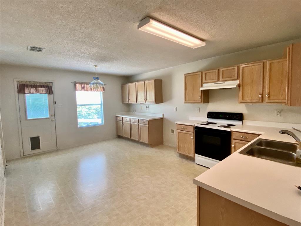 Creek Hollow Ph 1 - Residential