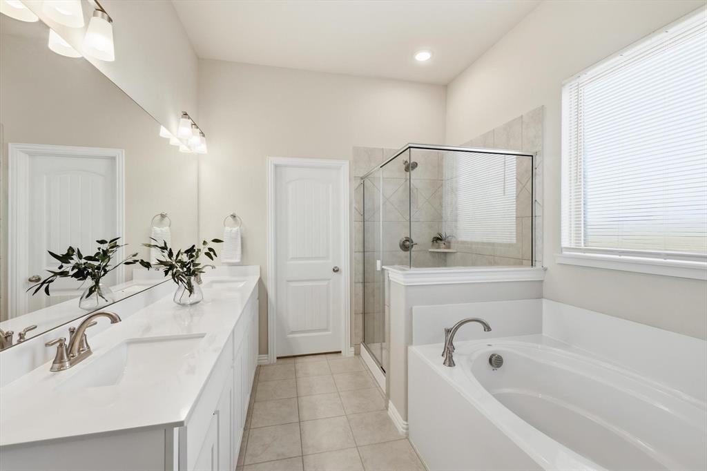 Hillcrest Mdws North Ph 3 - Residential