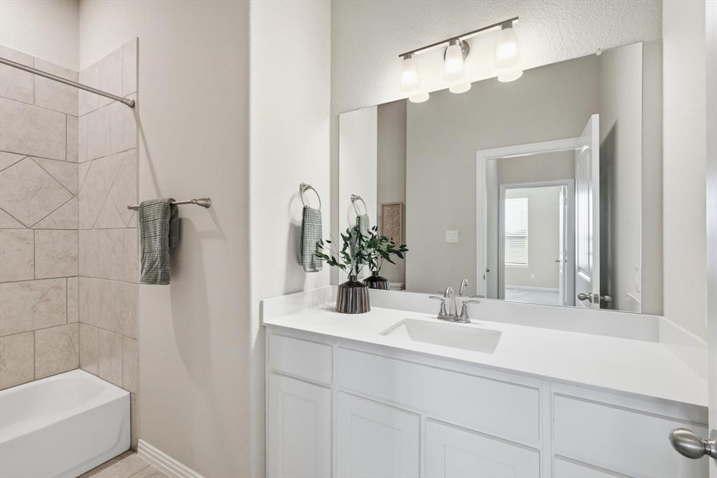 Hillcrest Mdws North Ph 3 - Residential