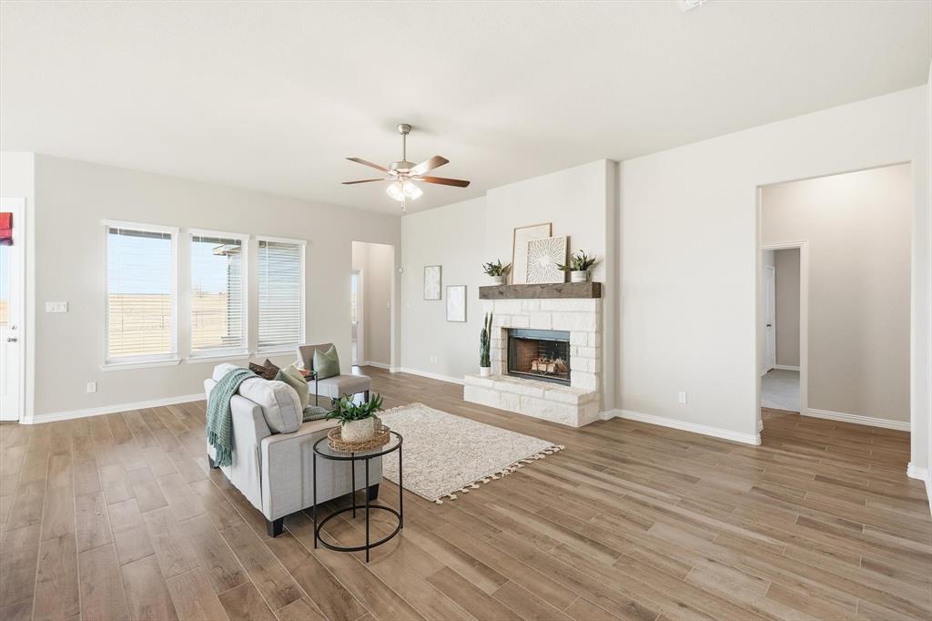 Hillcrest Mdws North Ph 3 - Residential