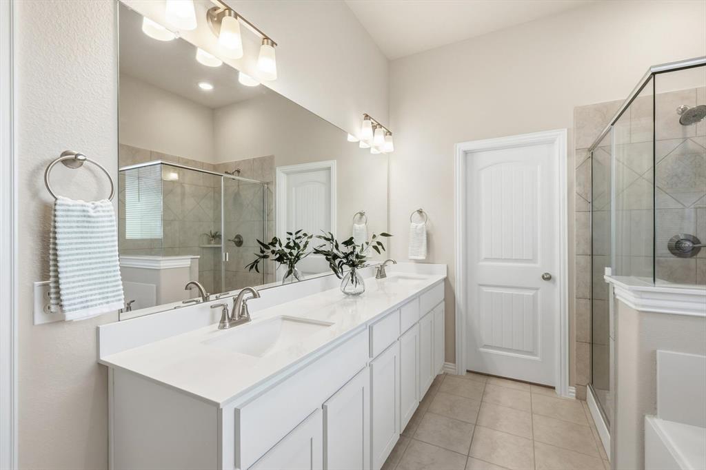 Hillcrest Mdws North Ph 3 - Residential