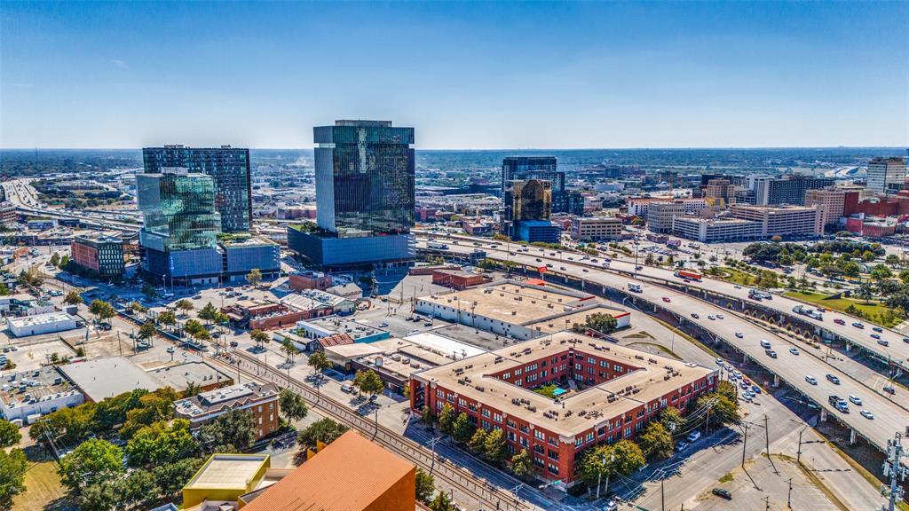 Live Oak Lofts Condo - Residential