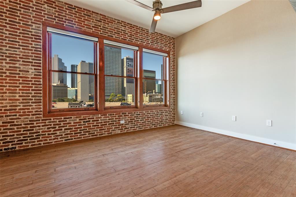 Live Oak Lofts Condo - Residential