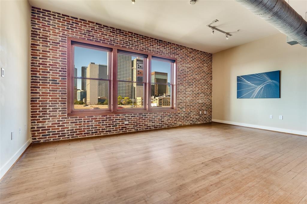 Live Oak Lofts Condo - Residential