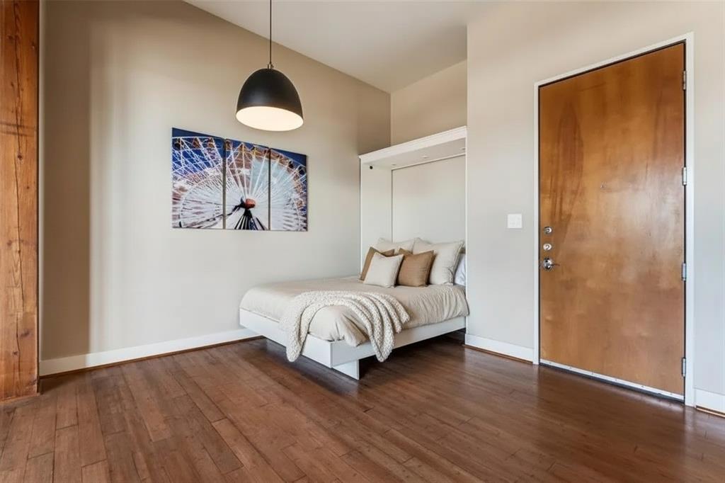 Live Oak Lofts Condo - Residential
