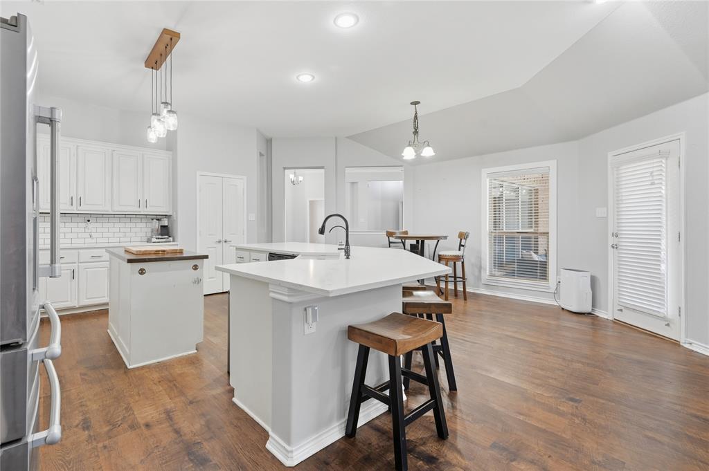 Nevada, Texas 75173, United States, 5 Bedrooms Bedrooms, ,3 BathroomsBathrooms,Residential,Active,228900