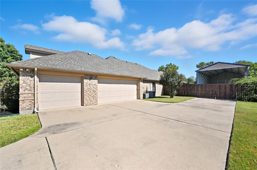 Nevada, Texas 75173, United States, 5 Bedrooms Bedrooms, ,3 BathroomsBathrooms,Residential,Active,228900