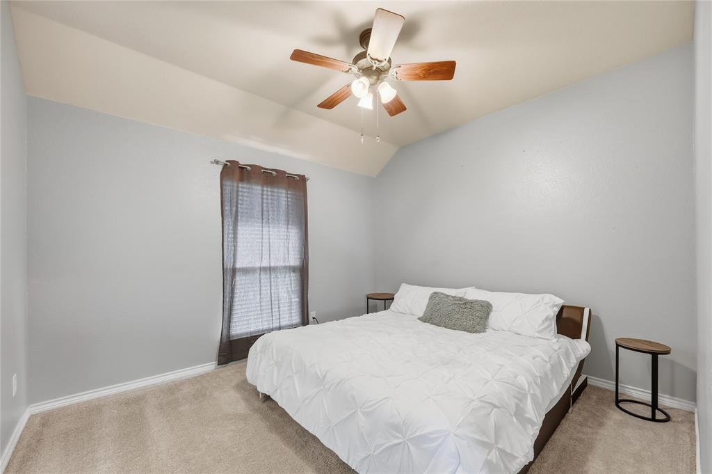 Nevada, Texas 75173, United States, 5 Bedrooms Bedrooms, ,3 BathroomsBathrooms,Residential,Active,228900