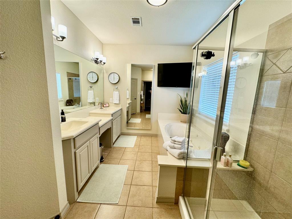 Fox Hollow Estates East - Residential