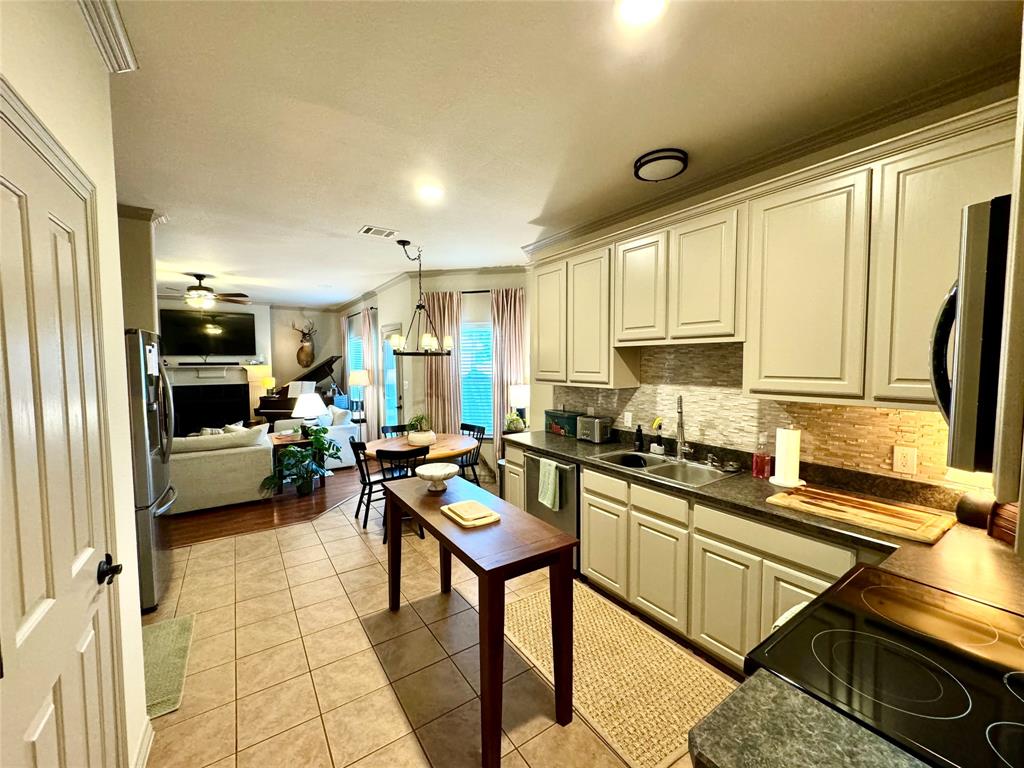 Fox Hollow Estates East - Residential